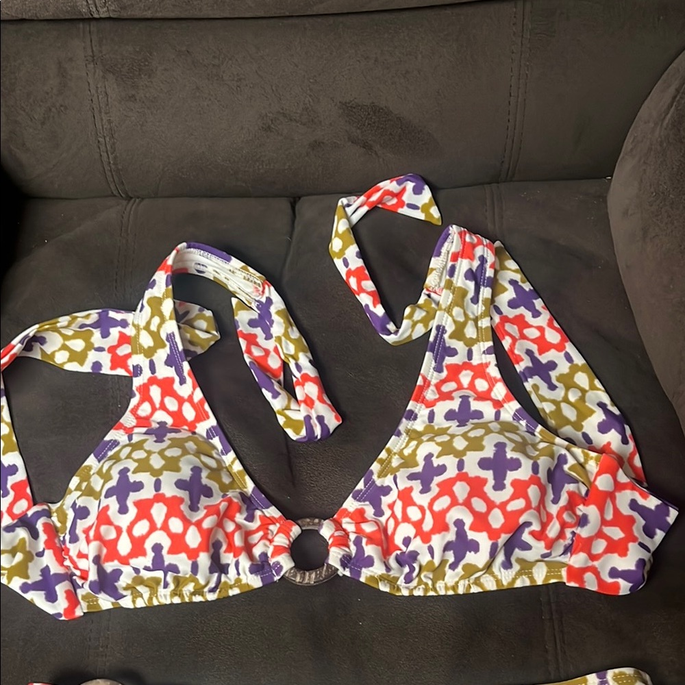 Colorful Patterned Bikini Set - Picture 2 of 4